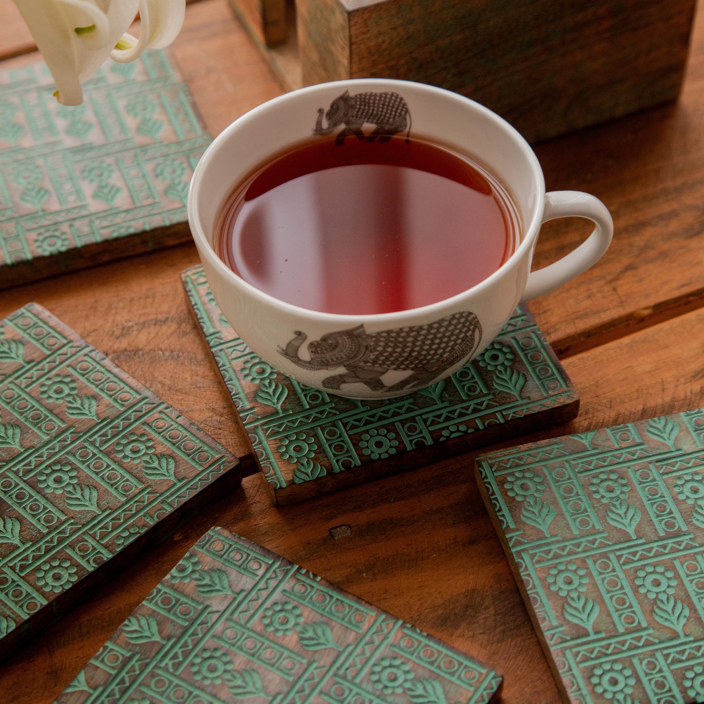 Tribal Motif Sesham Wood Coasters with Holder– Handcrafted Set of 6 Pack of 6