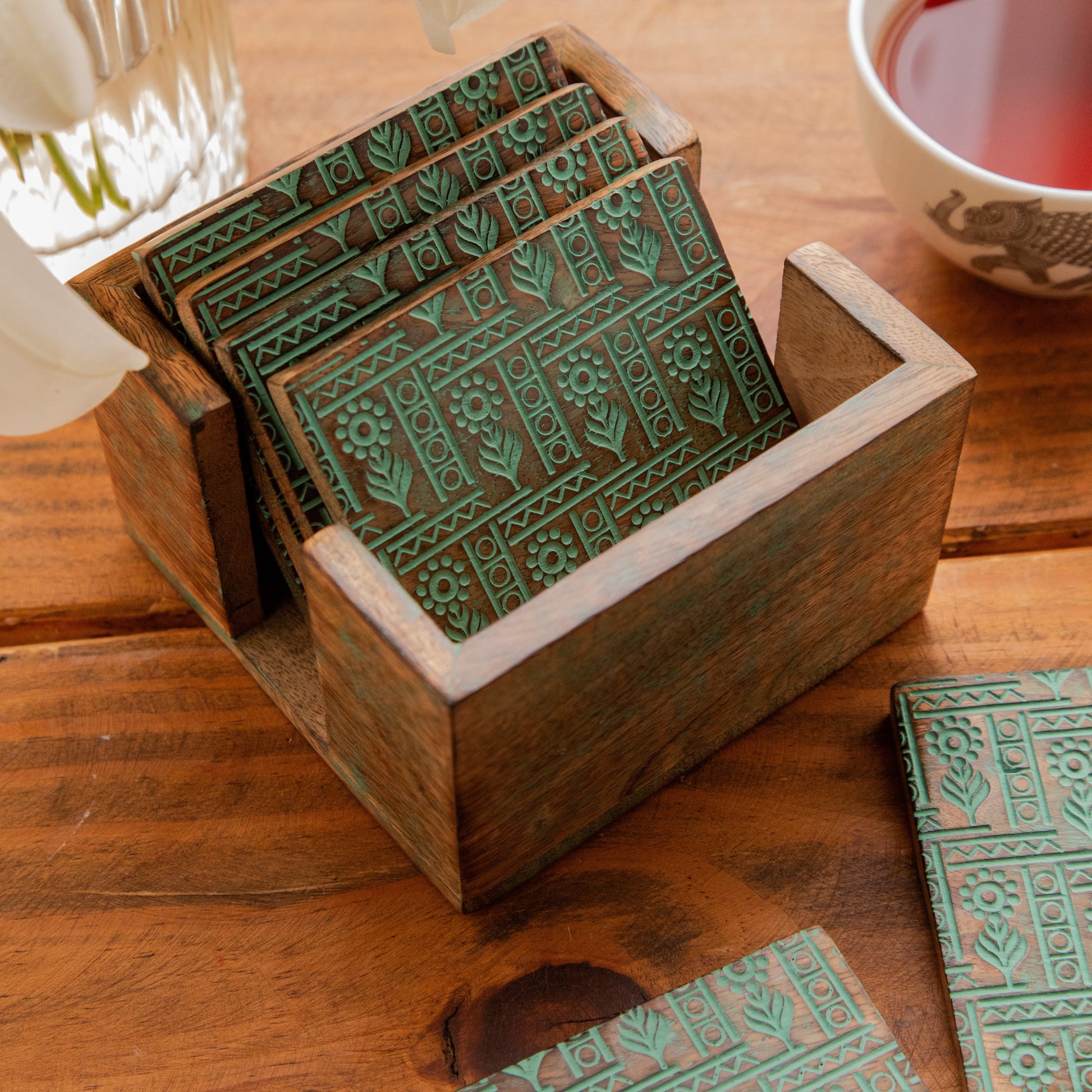 Tribal Motif Sesham Wood Coasters with Holder– Handcrafted Set of 6 Pack of 6