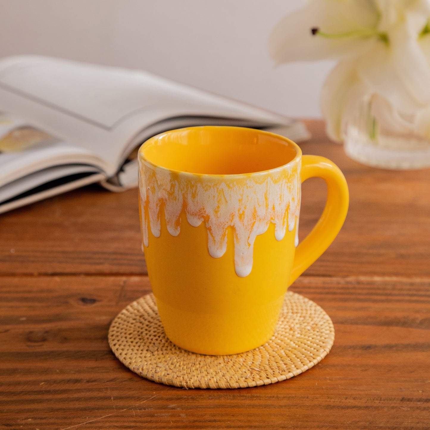 Sunburst Drizzle Hand-Painted Ceramic Mug – 650 ml 650ml