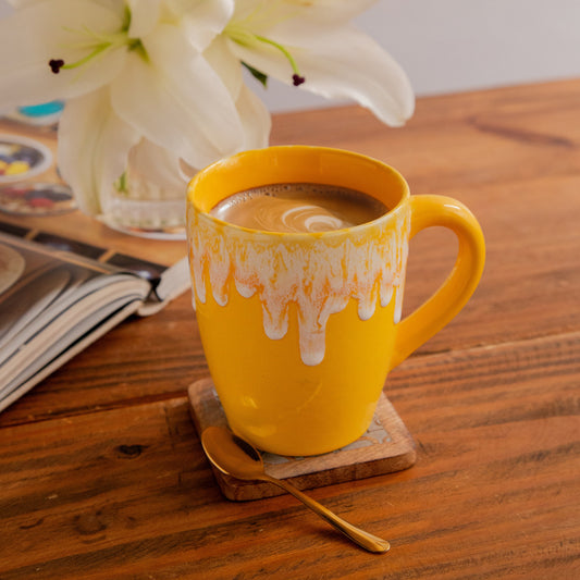 Sunburst Drizzle Hand-Painted Ceramic Mug – 650 ml 650ml