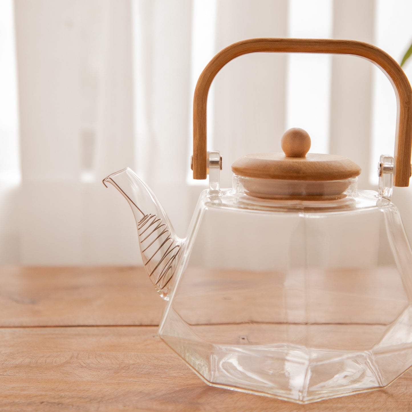 Octavius Facet Brew Borosilicate Glass Kettle – 1500 ml 1500ml