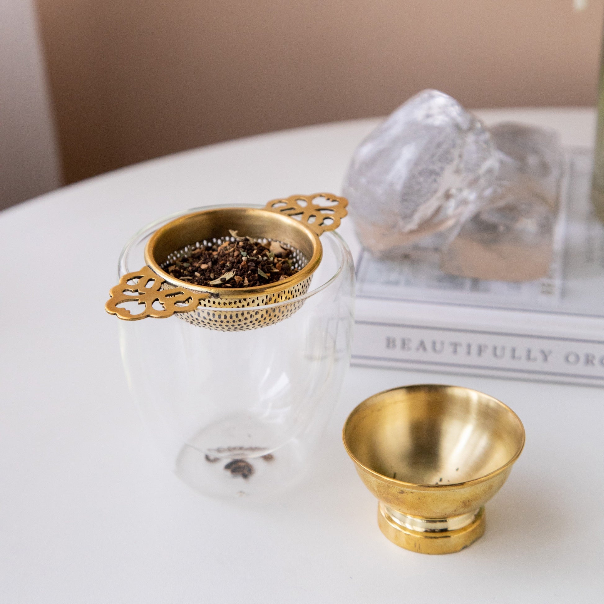 Empress Brass tea strainer ( 5 cms ) 100g