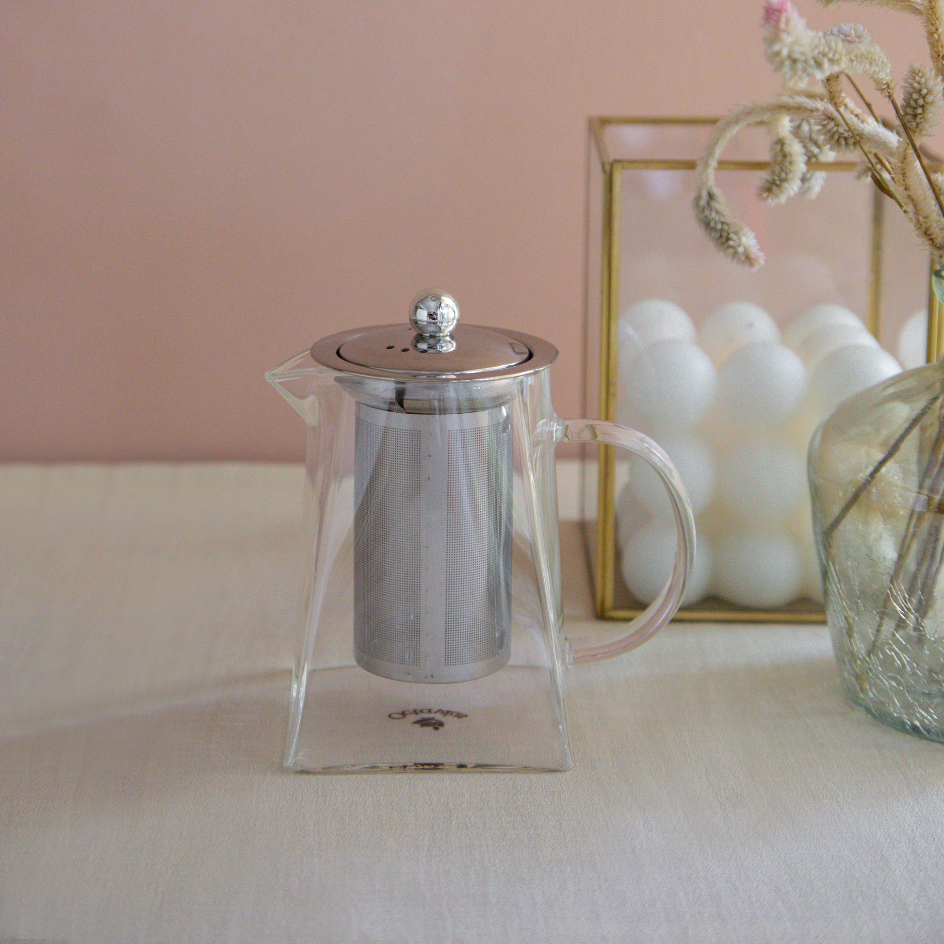 Pyramid Shaped Borosilicate Glass Kettle With Steel Infuser 500ml
