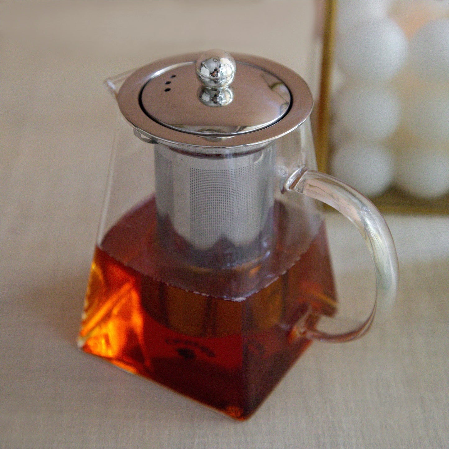 Pyramid Shaped Borosilicate Glass Kettle With Steel Infuser 500ml