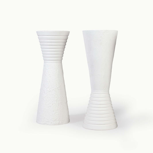 ANGLED VASE SET 長さ: 57、幅: 57、高さ: 21