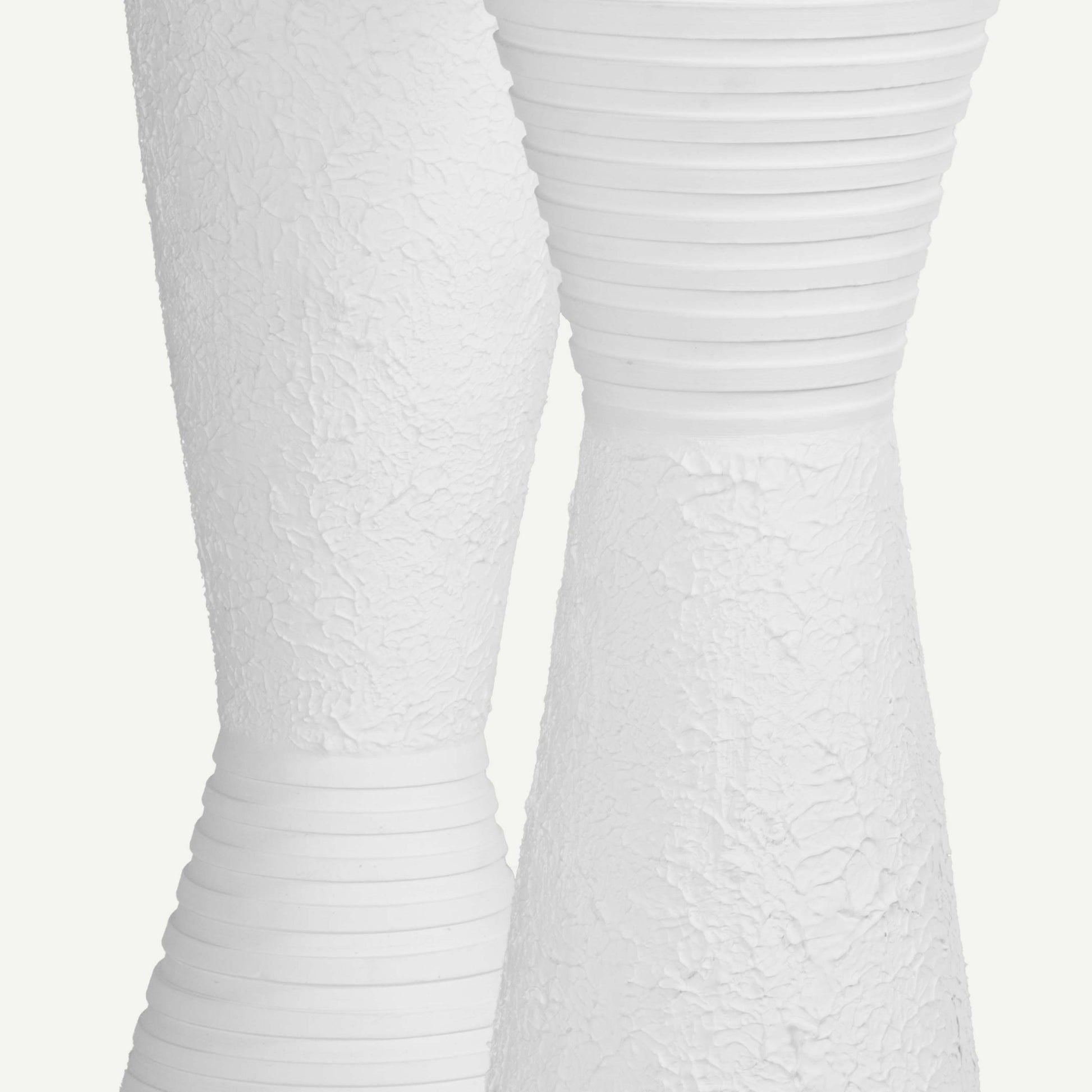 ANGLED VASE SET 長さ: 57、幅: 57、高さ: 21