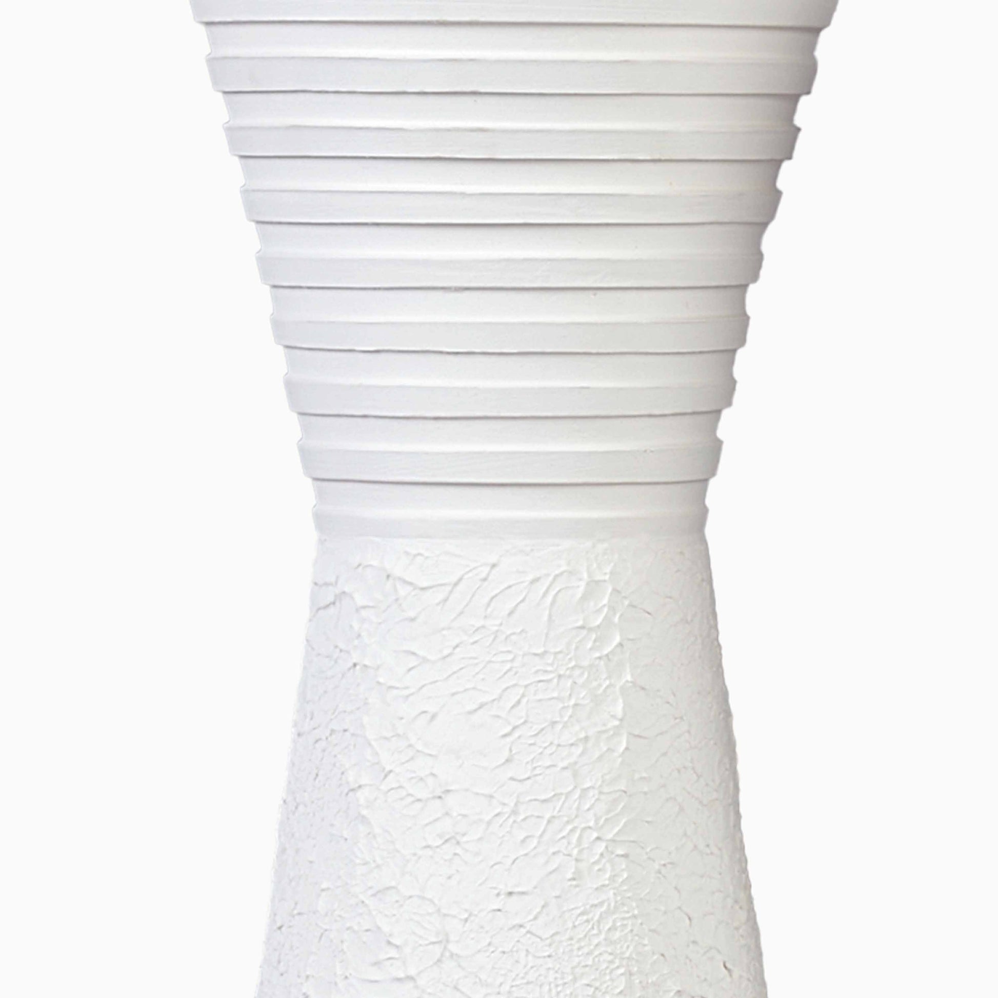 ANGLED VASE SET 長さ: 57、幅: 57、高さ: 21