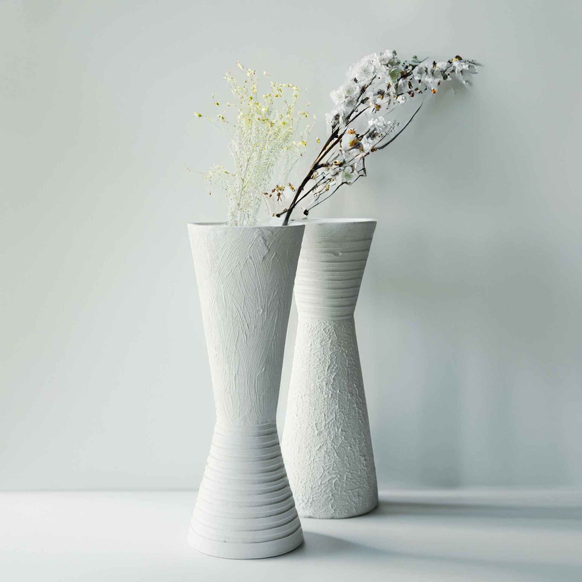 ANGLED VASE SET 長さ: 57、幅: 57、高さ: 21
