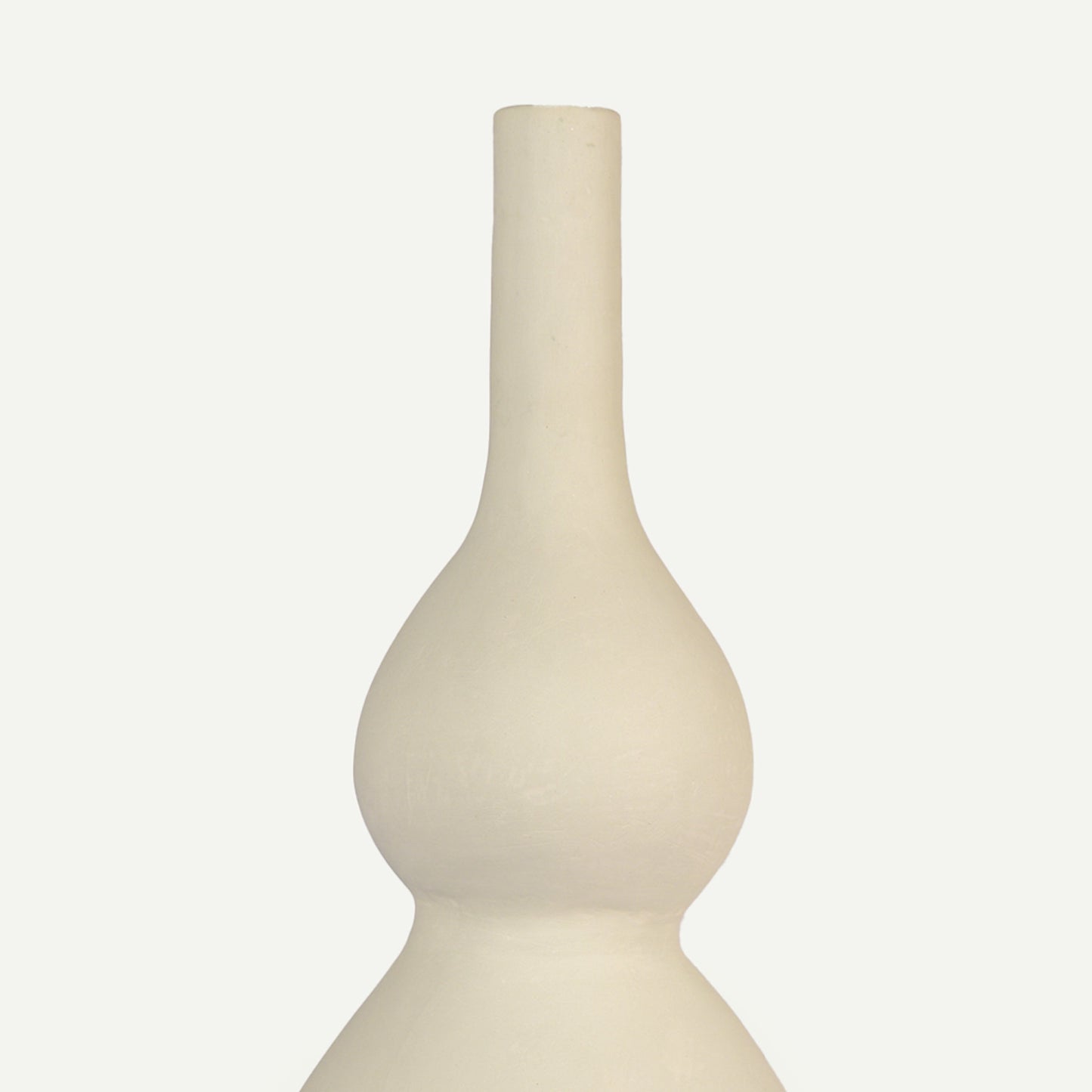 NILGAI VASE 長さ: 29、幅: 29、高さ: 73