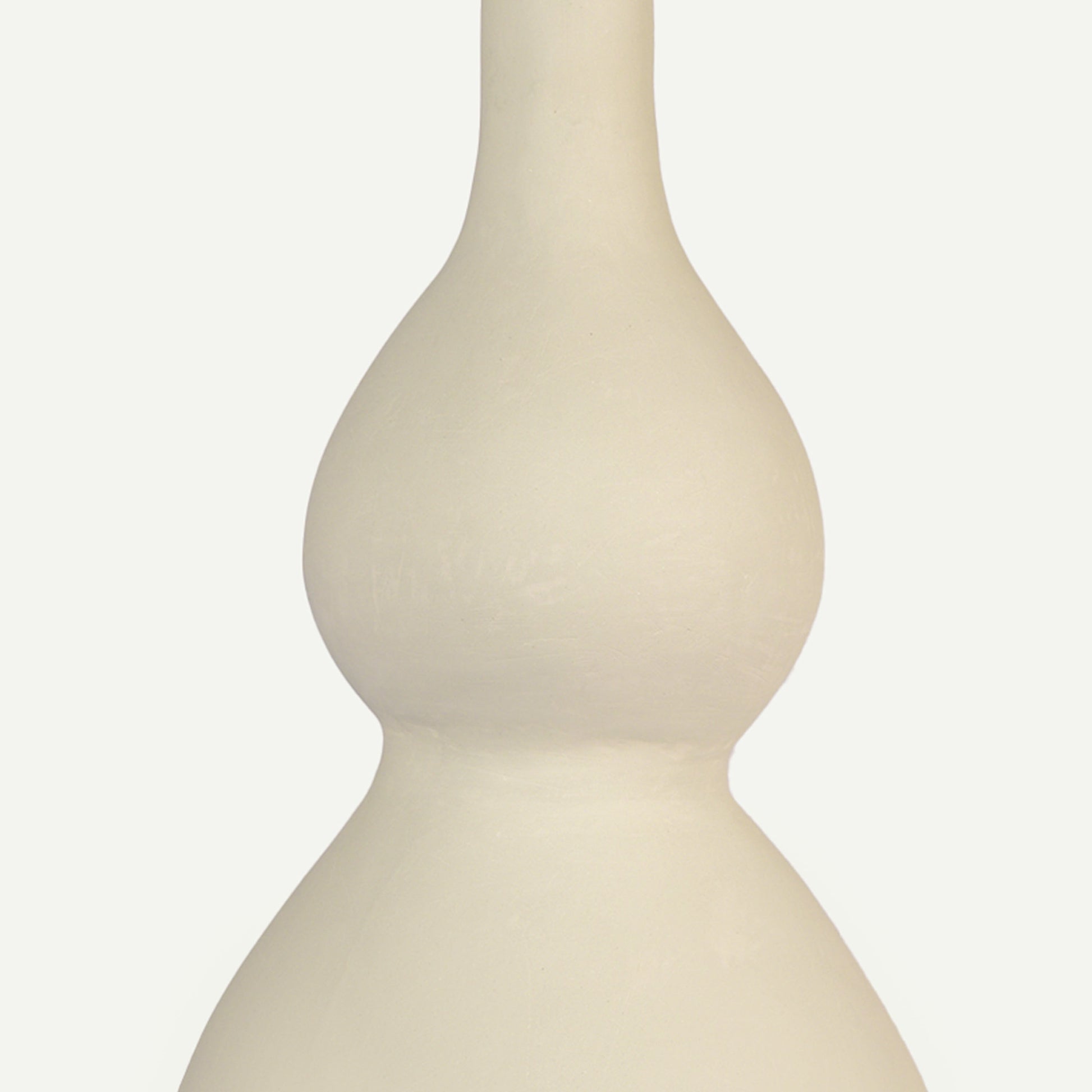 NILGAI VASE 長さ: 29、幅: 29、高さ: 73