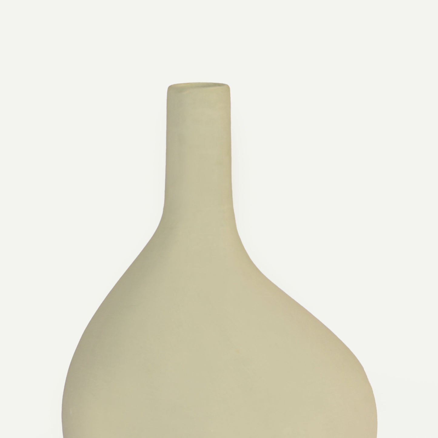 BUCK VASE 長さ: 26.7、幅: 28.4、高さ: 41.7