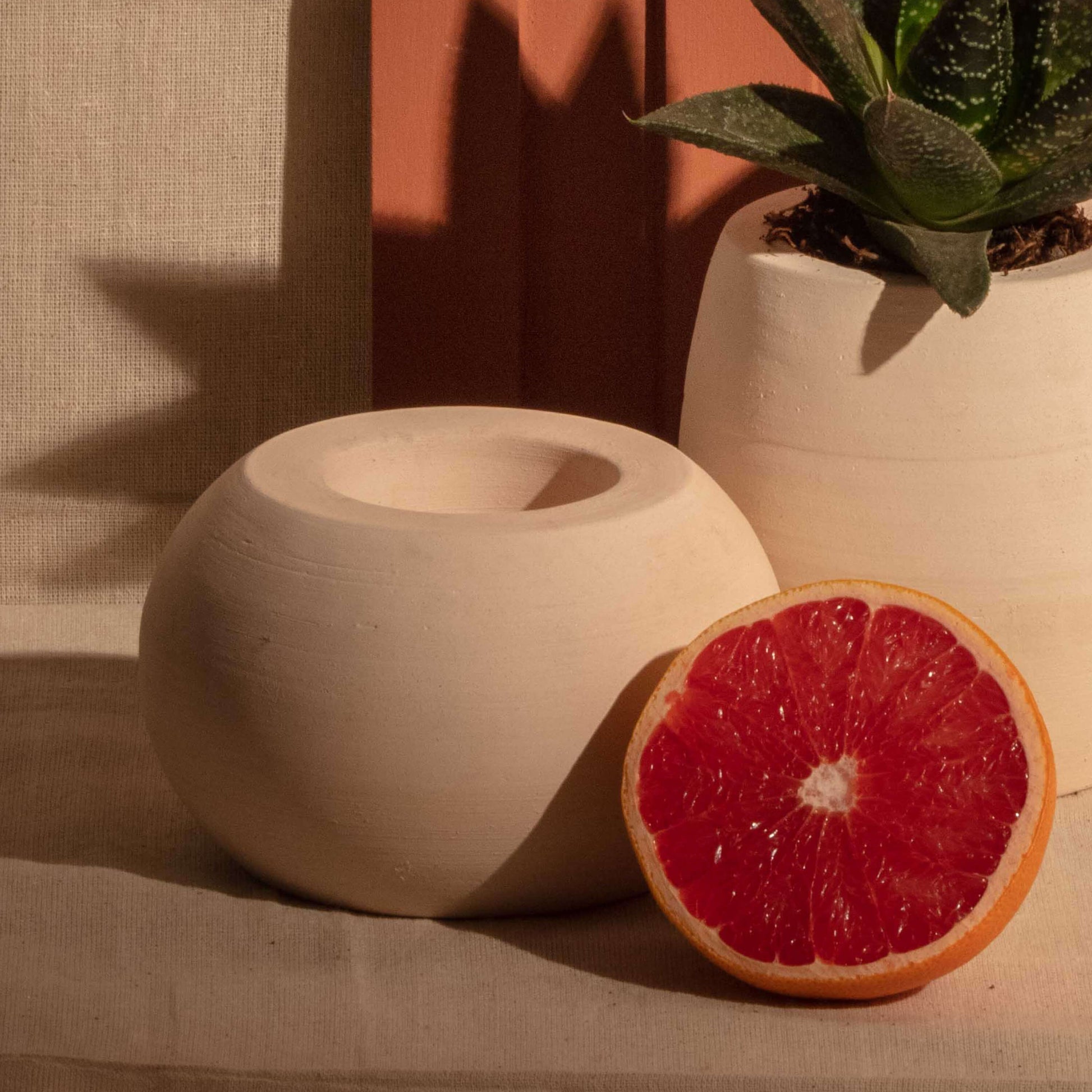 BLANCO CANDLE HOLDER 11.4(幅) x 11.4(奥行) x 7.6(高さ)／直径: 11.4