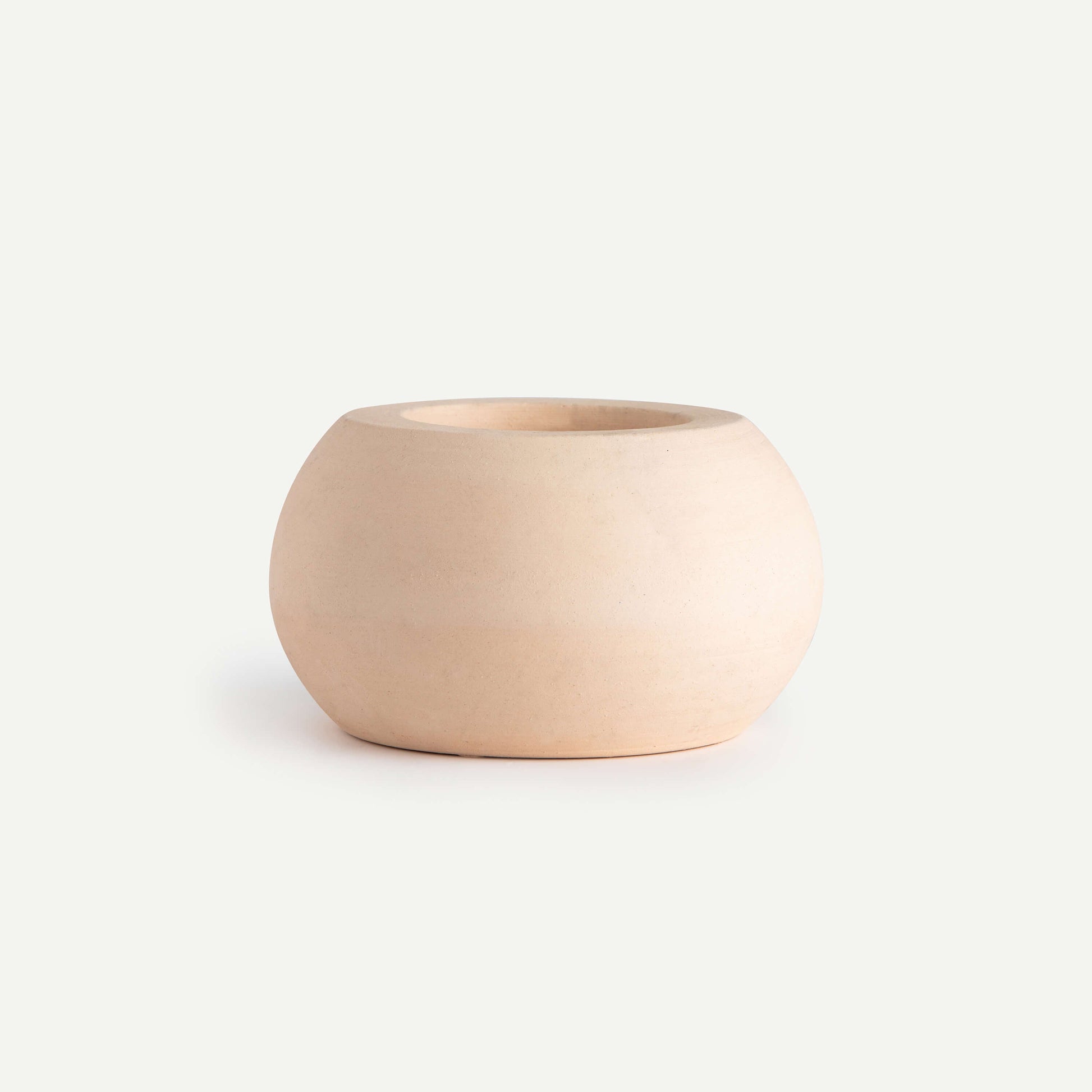 GRANDE CANDLE HOLDER 16.5(幅) x 16.5(奥行) x 7.6(高さ)／直径: 16.5