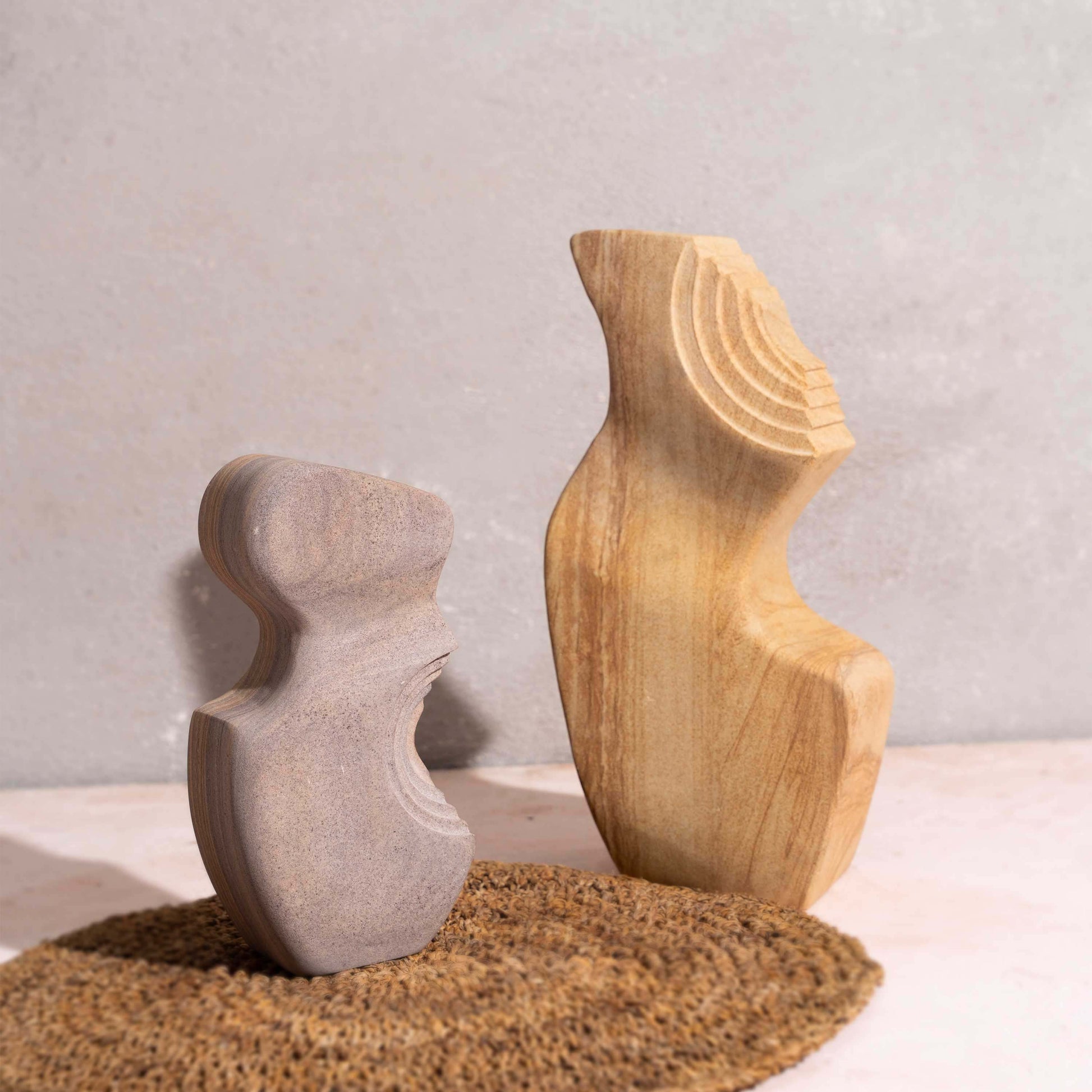 AKAARA DECORATIVE OBJECT 12.1(長さ) x 7.4(幅) x 24.1(高さ)