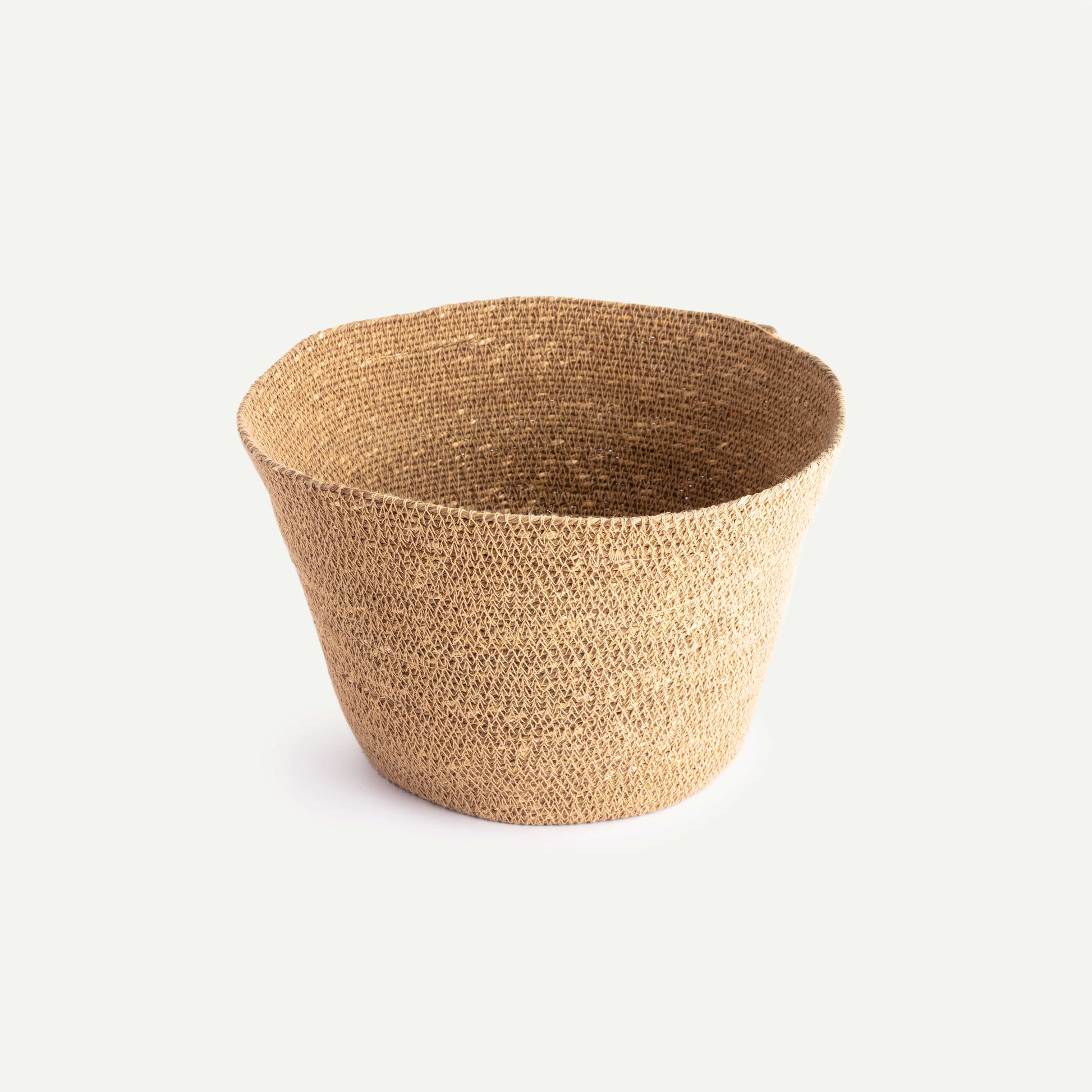 SIENNA WOVEN BASKET 30.8(長さ) x 30.8(幅) x 19.8(高さ); 直径: 30.8