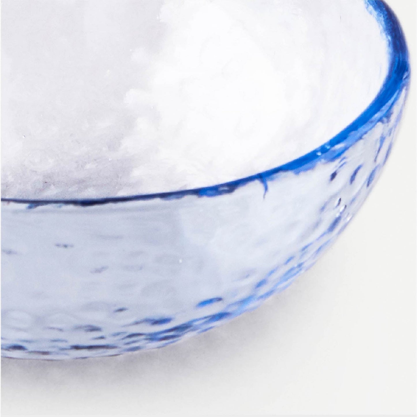 YUGEN BOWLS (SET OF 4) 6.3(長さ) x 6.3(幅) x 2.5(高さ); 直径: 6.3