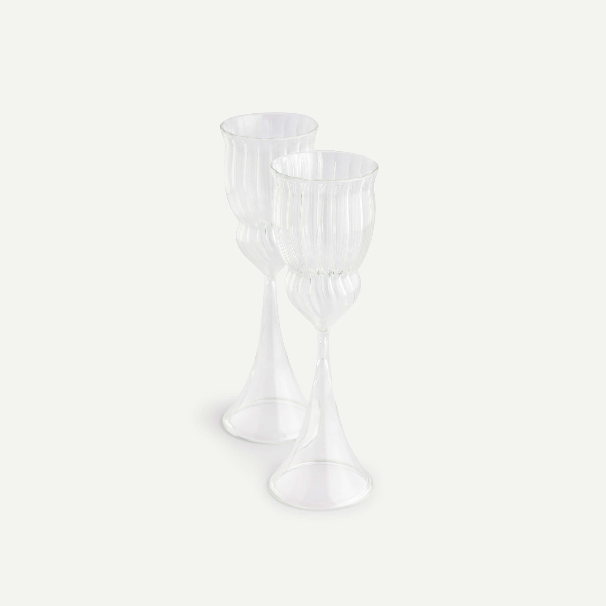 VICTORIA CHAMPAGNE FLUTES (SET OF 2) 6.5(幅) x 6.5(奥行) x 20.5(高さ)／直径: 6.5