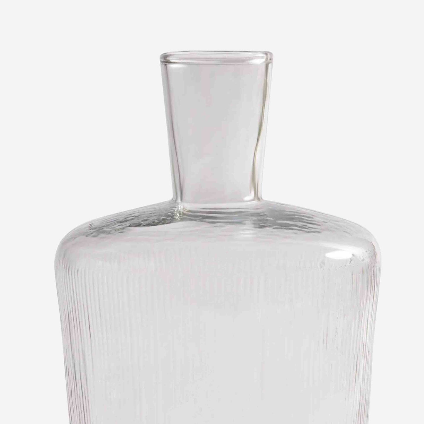EUFORIA VIDRIOSA DECANTER 11.7(長) x 11.7(幅) x 21.6(高)；直径: 11.7