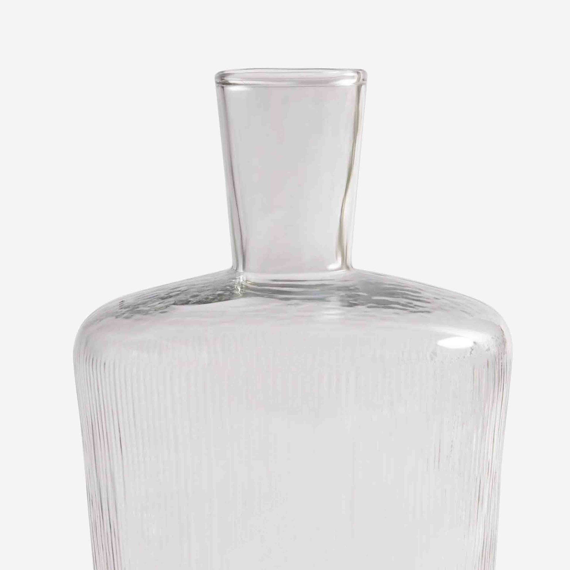 EUFORIA VIDRIOSA DECANTER 11.7(長) x 11.7(幅) x 21.6(高)；直径: 11.7