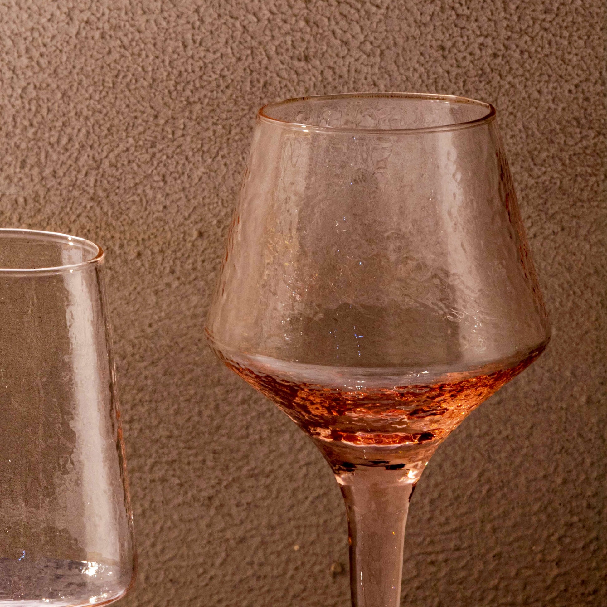 VAV WINE GLASS (SET OF 2) 11.5(長さ) x 11.5(幅) x 23.7(高さ); 直径: 11.5
