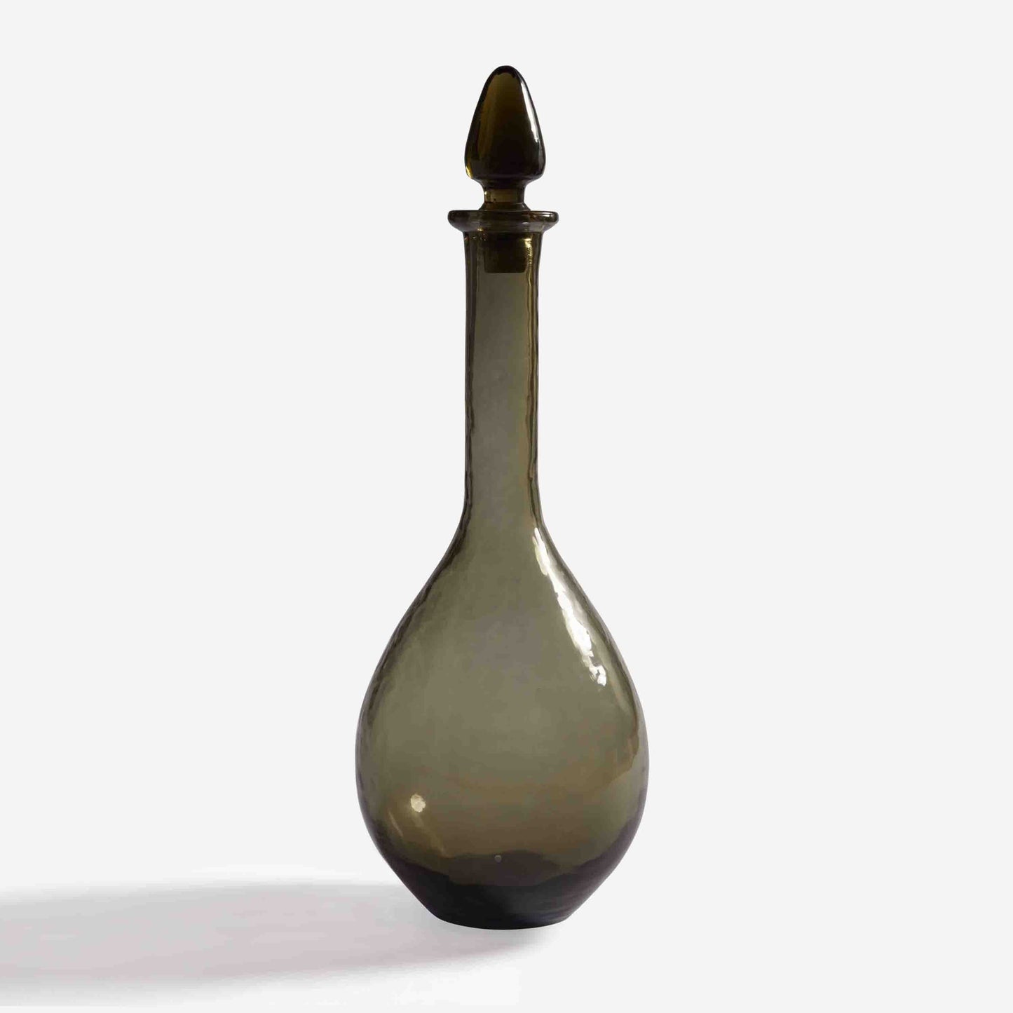 VICTORIA WINE DECANTER 12.8(L) x 12.8(B) x 36.3(H); 直径: 12.8