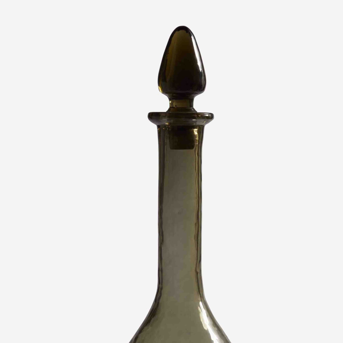 VICTORIA WINE DECANTER 12.8(L) x 12.8(B) x 36.3(H); 直径: 12.8