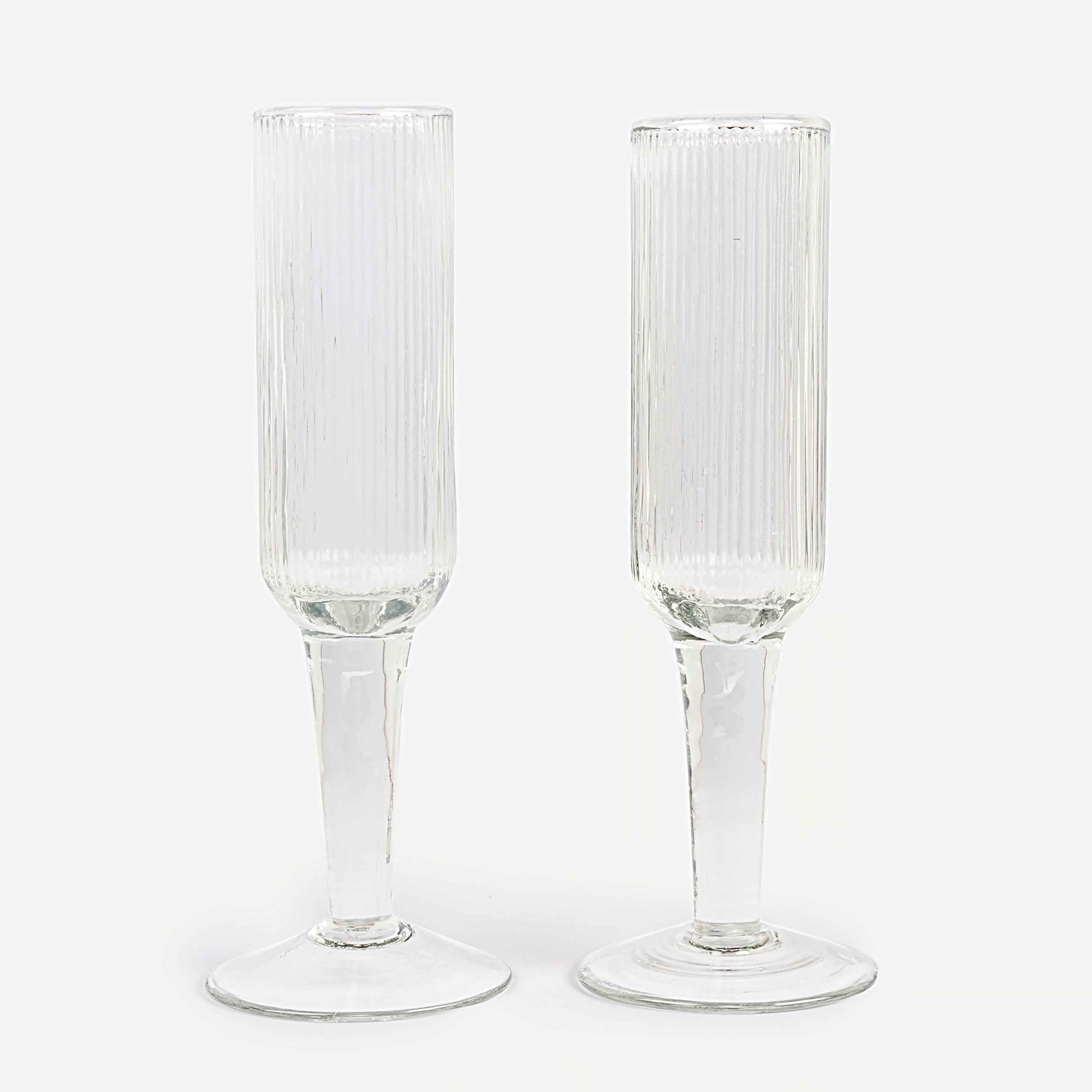ONDULE CHAMPAGNE GLASSES (SET OF 2) 4.8(L) x 4.8(B) x 21.3(H); 直径: 4.8