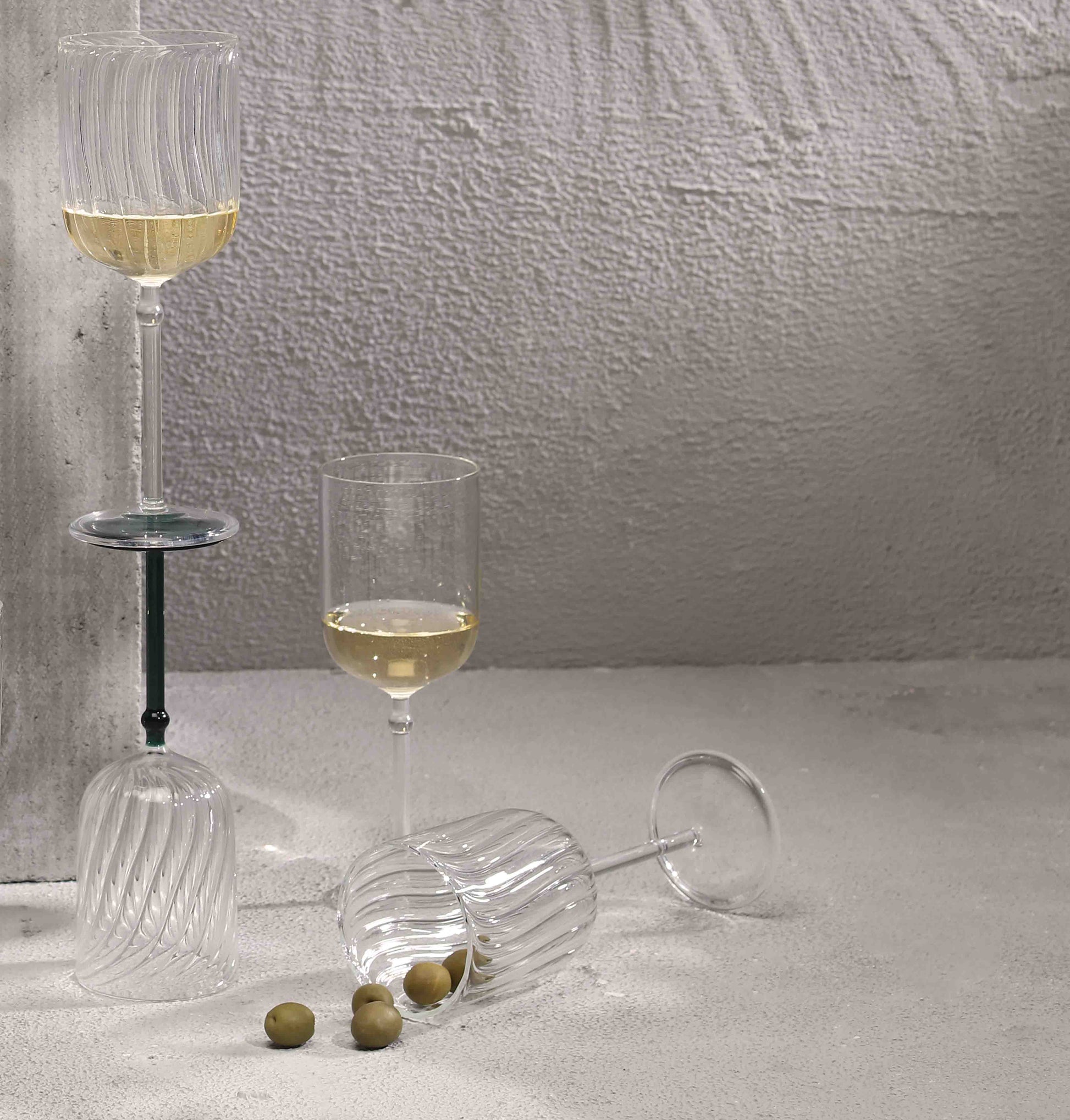 CHIARA ONDA RED WINE GLASSES (SET OF 2) 7.8(L) x 7.8(B) x 21.8(H); 直径: 7.8