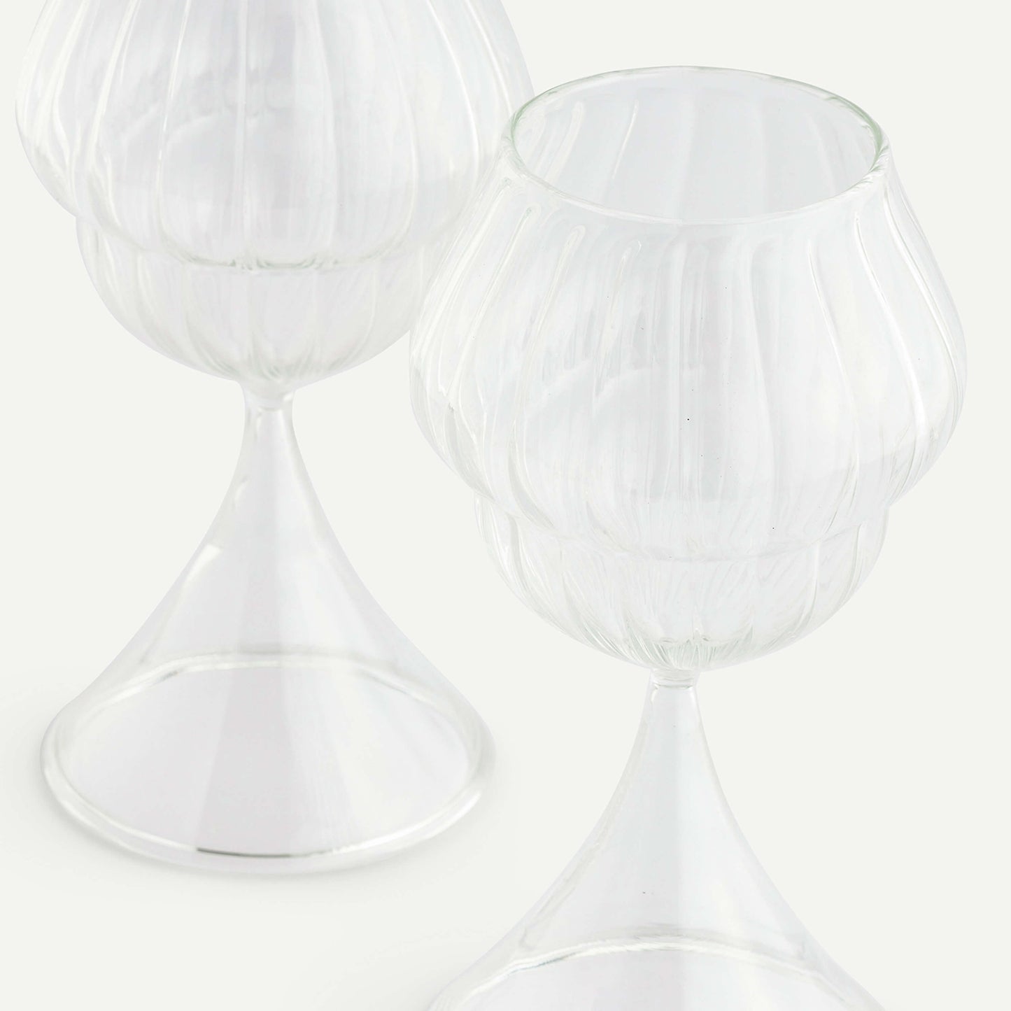 TAILORBIRD WINE GLASSES (SET OF 2) 10.5(長さ) x 10.5(幅) x 19.7(高さ); 直径: 10.5