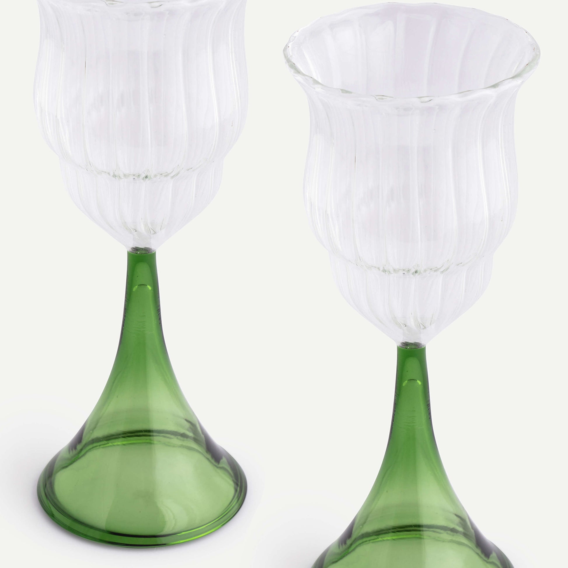 PAVONA WINE GLASSES (SET OF 2) 8.5(幅) x 8.5(奥行) x 21.3(高さ)／直径: 8.5