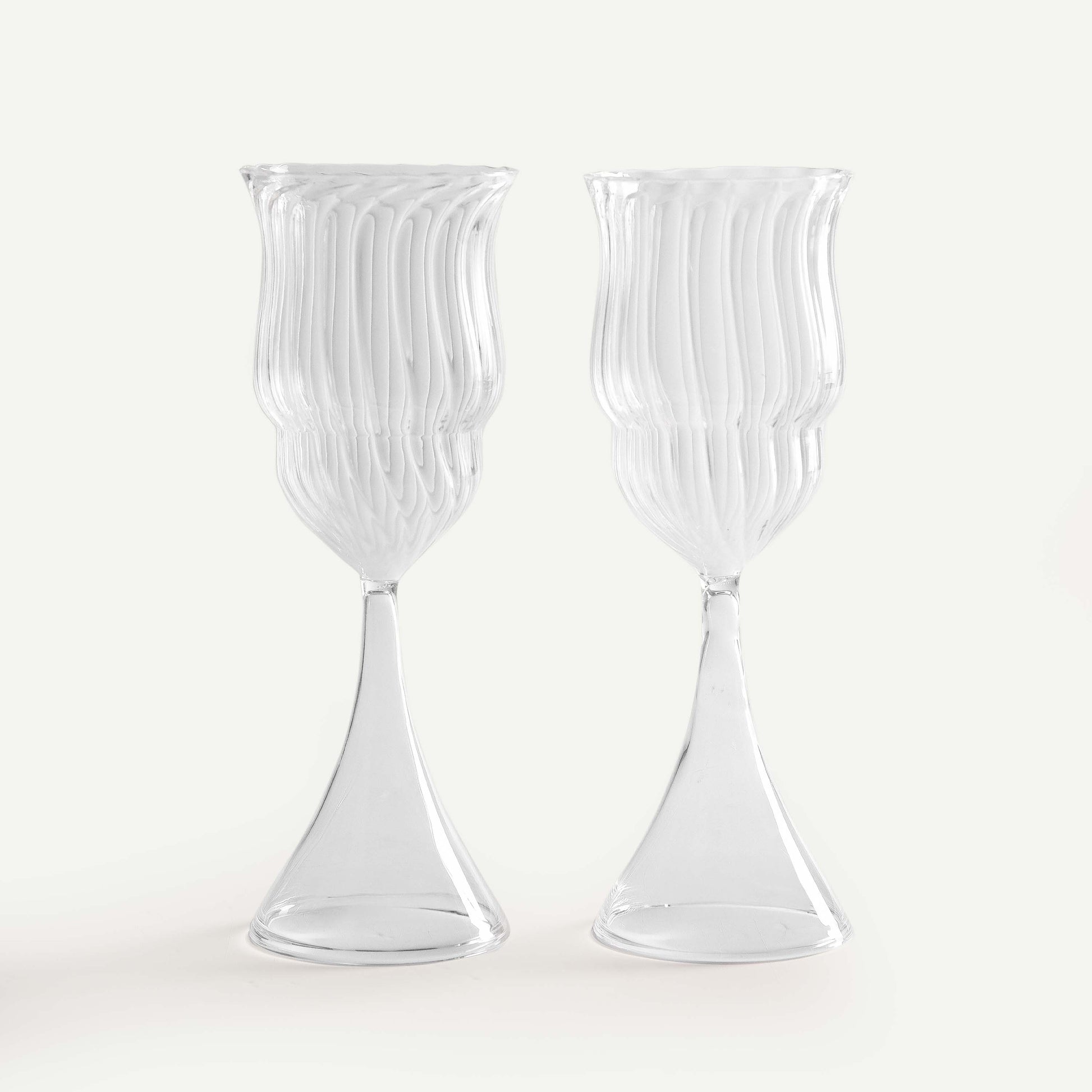 PEACOCK WINE GLASSES (SET OF 2) 8.5(長さ) x 8.5(幅) x 20.3(高さ); 直径: 8.5