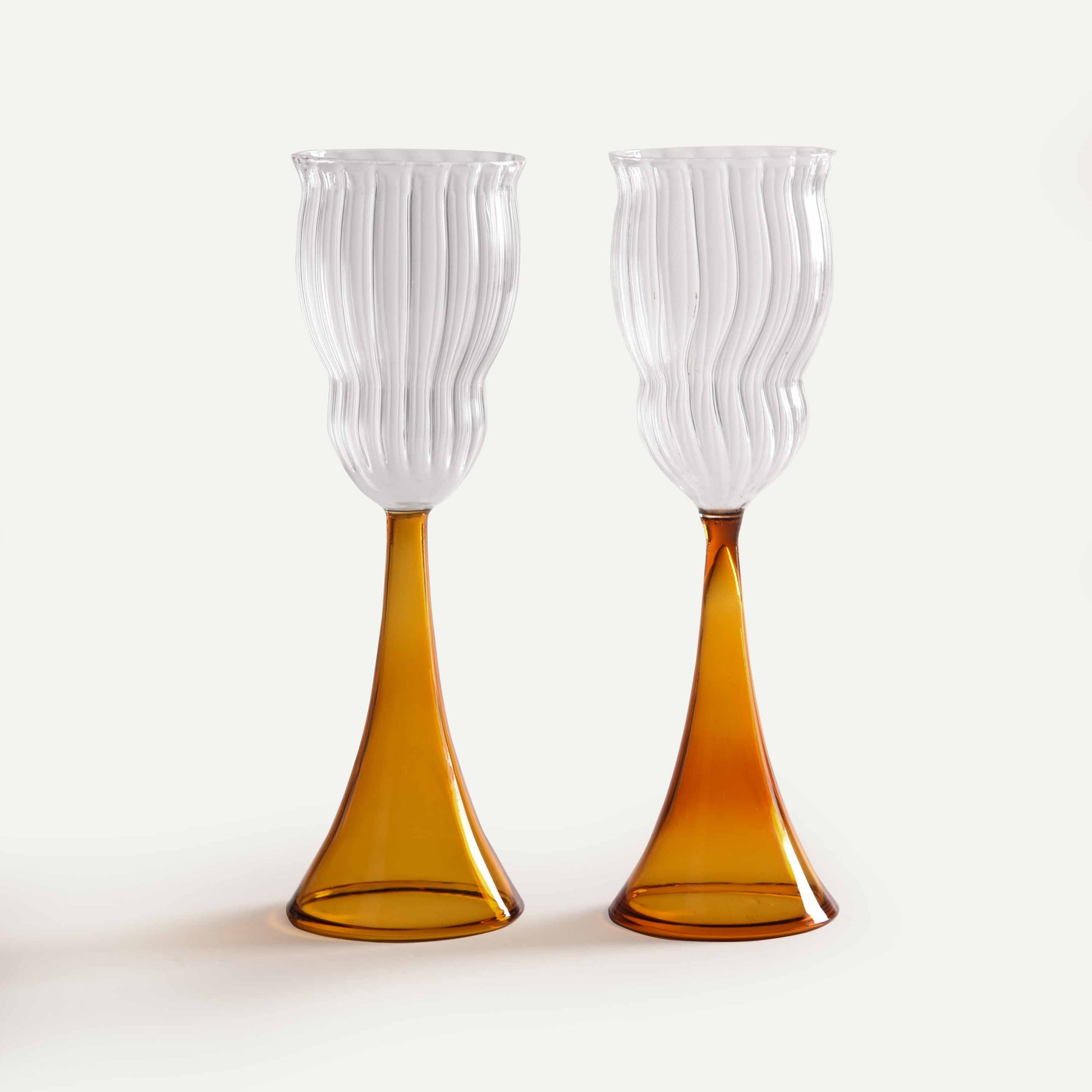SUNBIRD CHAMPAGNE FLUTES (SET OF 2) 6.6(L) x 6.6(B) x 20.7(H); 直径: 6.6