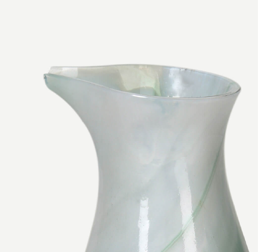 CAPRICA NILE PITCHER 12.8(幅) x 12.8(奥行) x 22.4(高さ)／直径: 12.8