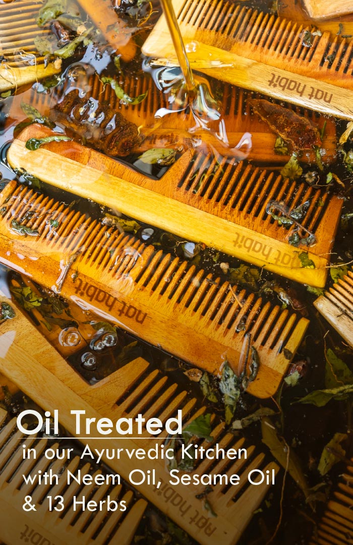 Fine Tooth Kacchi Neem Comb 1個