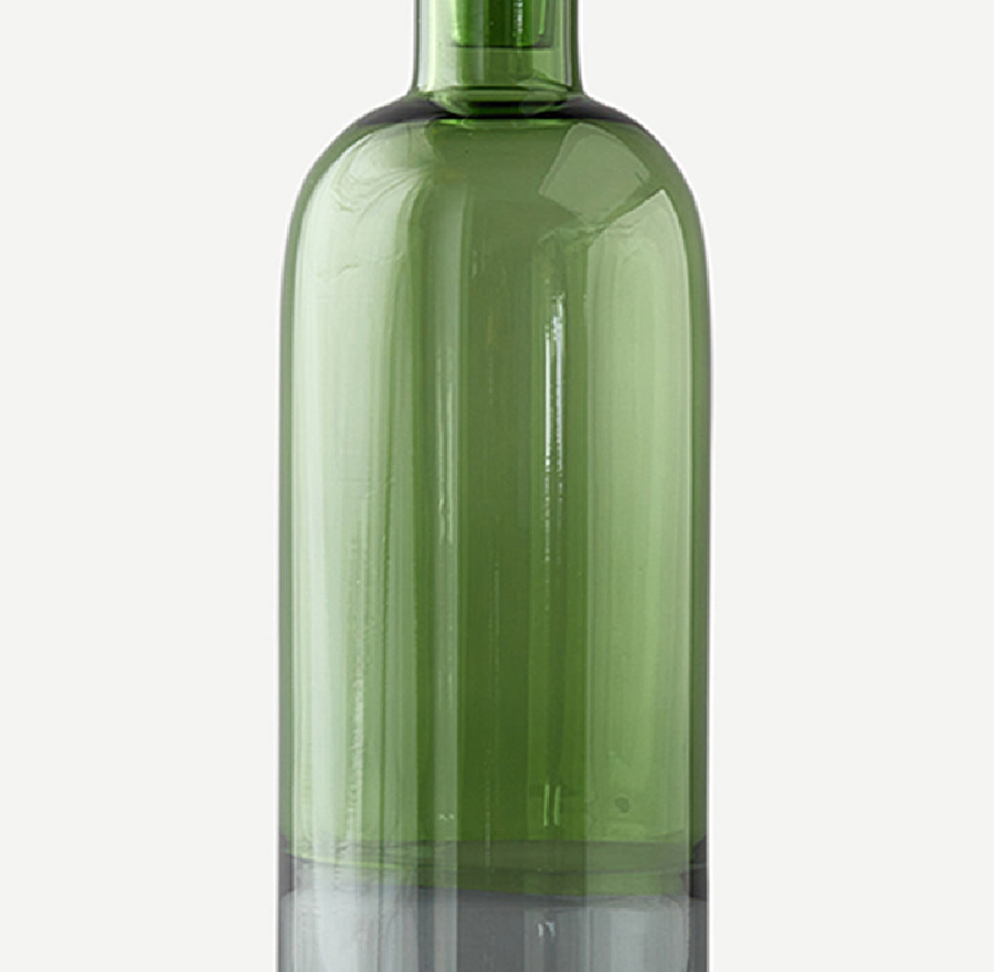 SUMA NOIR BOTTLE 6.7(長さ) x 6.7(幅) x 31(高さ); 直径: 6.7