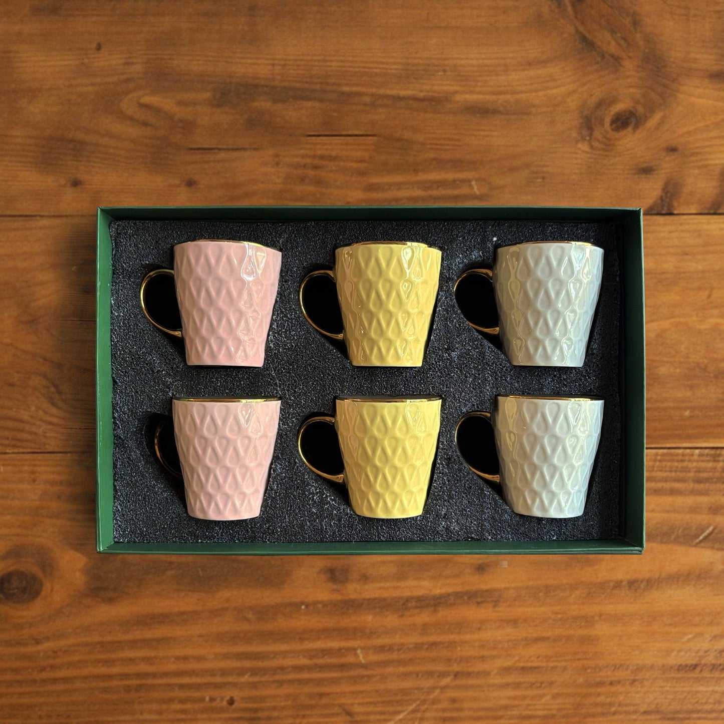 Golden Eterna Leaf Teacups – Set of 6 (200 ml, 3 Colors) 200ml