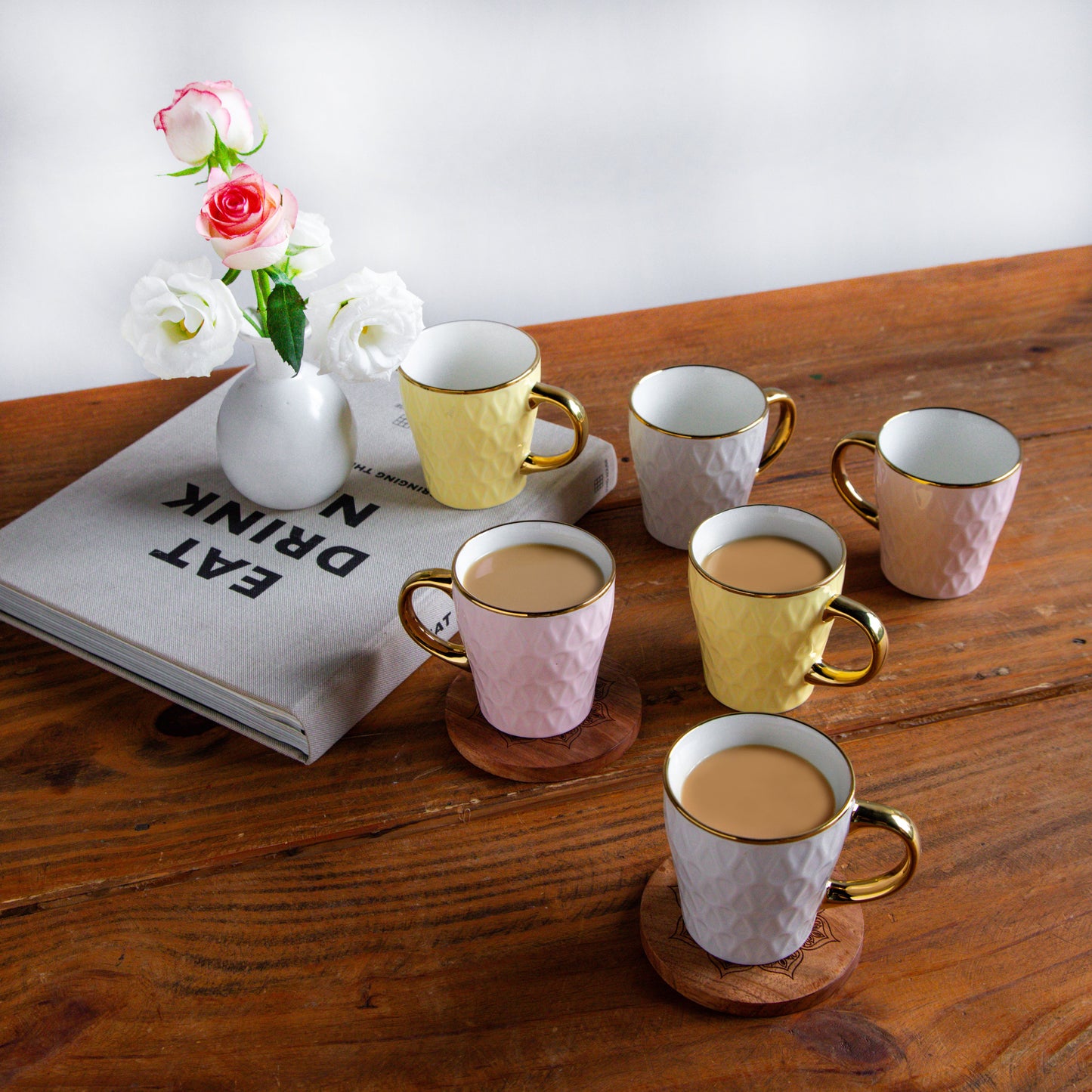 Golden Eterna Leaf Teacups – Set of 6 (200 ml, 3 Colors) 200ml