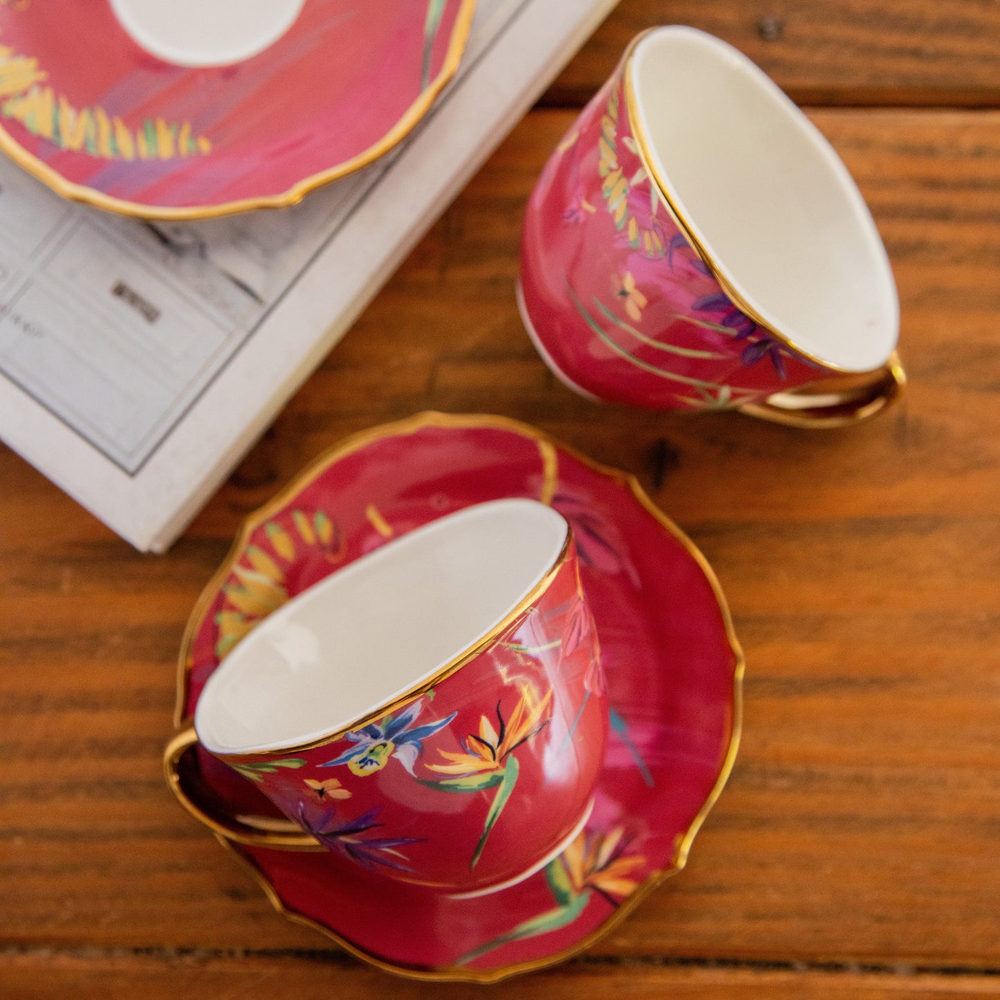 Imperial Crimson Bloom Tea Set (6 Cups & Saucers) – 200 ml 200ml