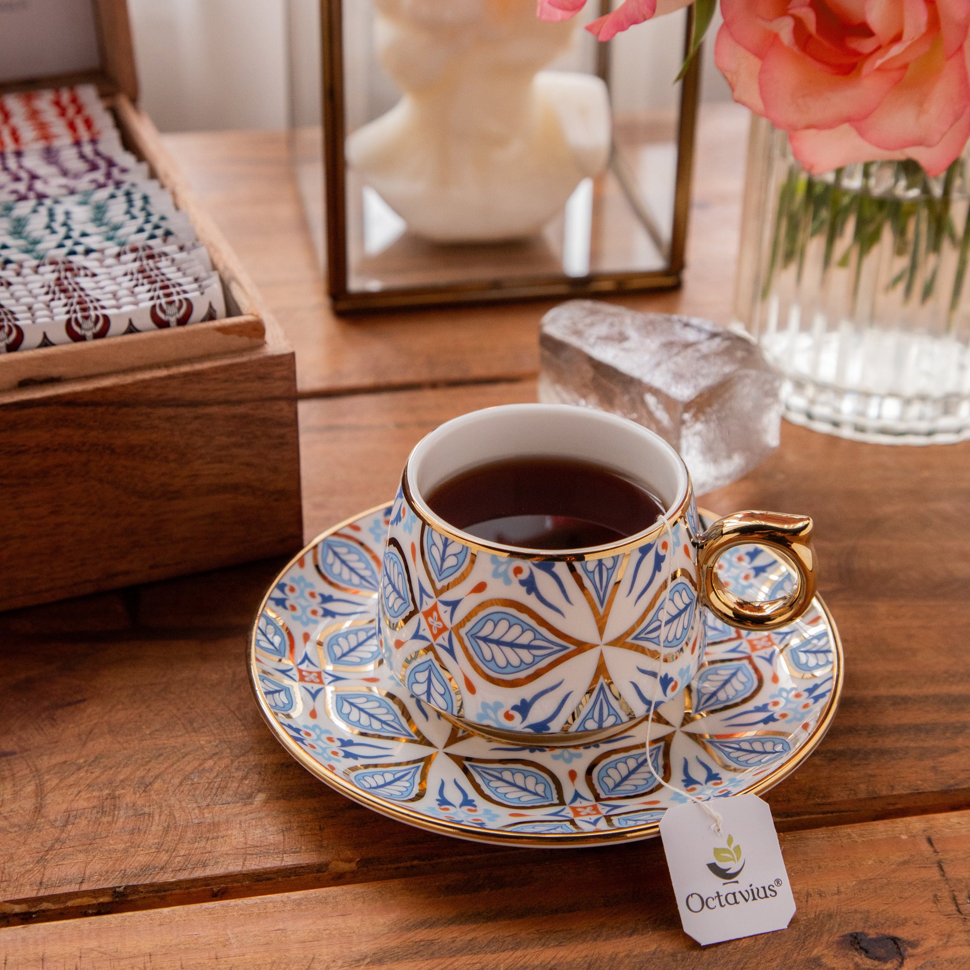 Tea Explorers’ Collection in Heritage Bloom Wooden Caddy (80 Enveloped Teabags) 80 Tea Bags