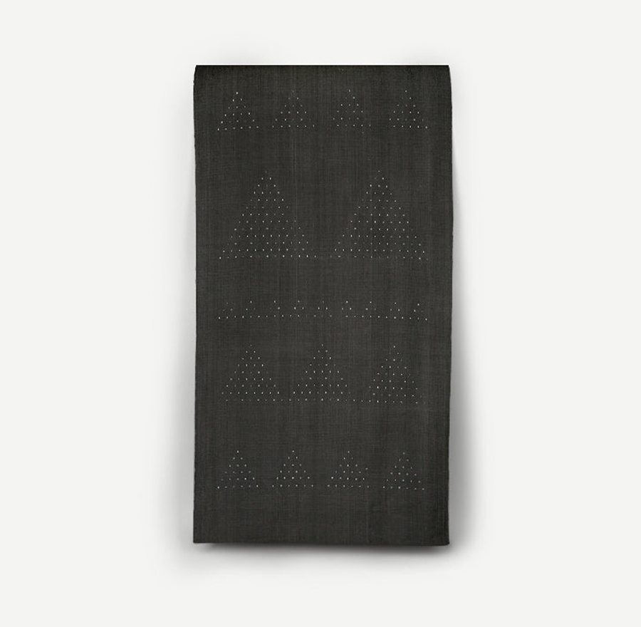CELESTE MAGNA TABLE RUNNER 155(L) x 45(B)