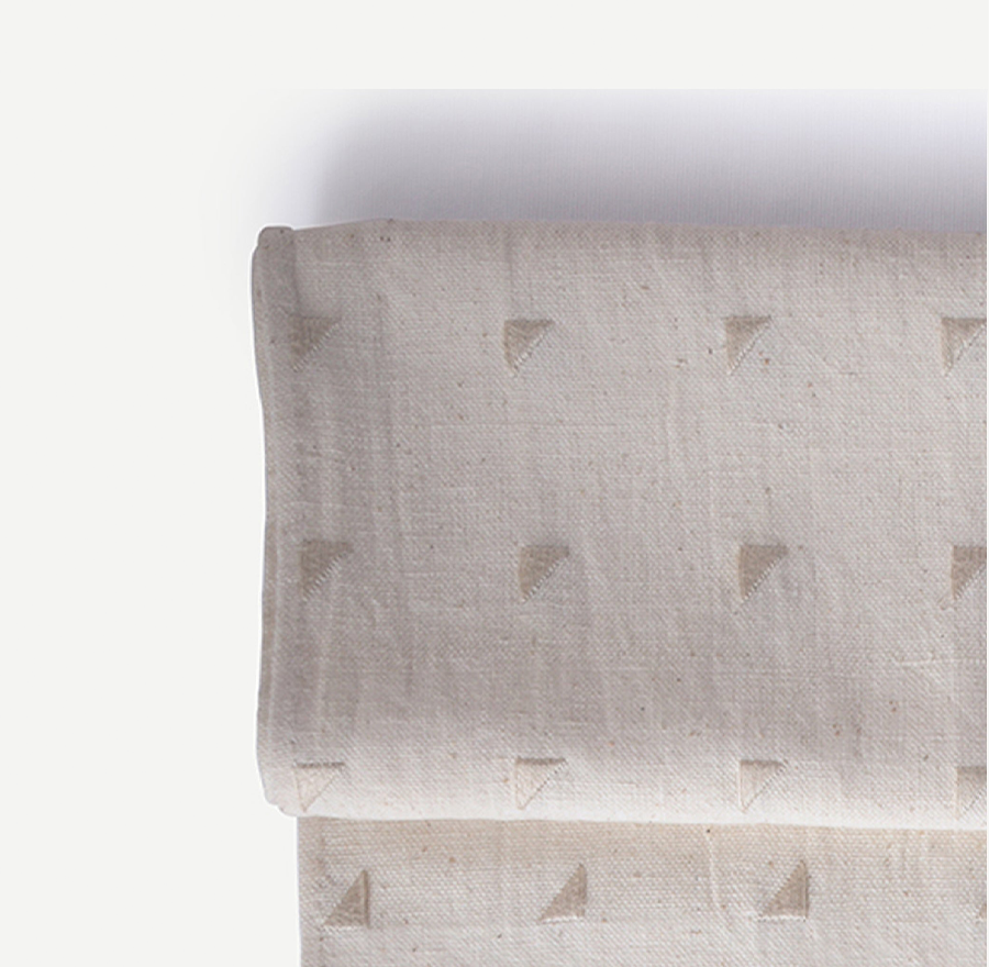 CELESTE TABLE RUNNER 152(L) x 33(B)
