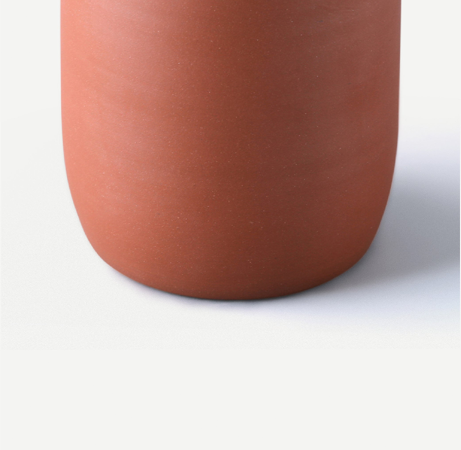 PRAVAH BOTTLE 9(L) x 9(B) x 29.6(H); 直径: 9