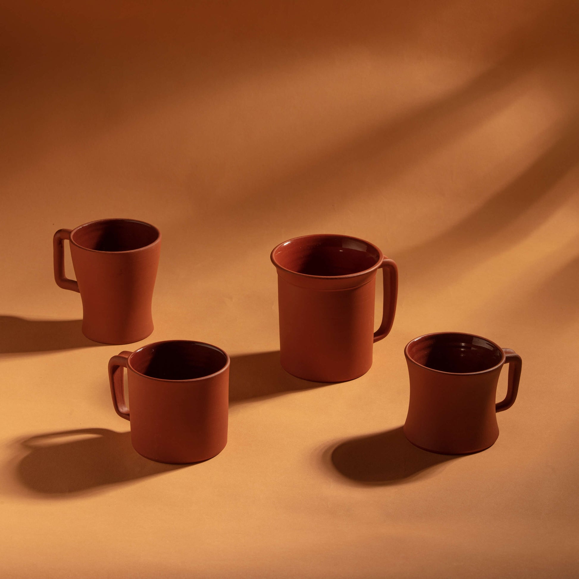 BERRY MUG (SET OF 4) 8.2(L) x 10.8(B) x 9.3(H); 直径: 10.8