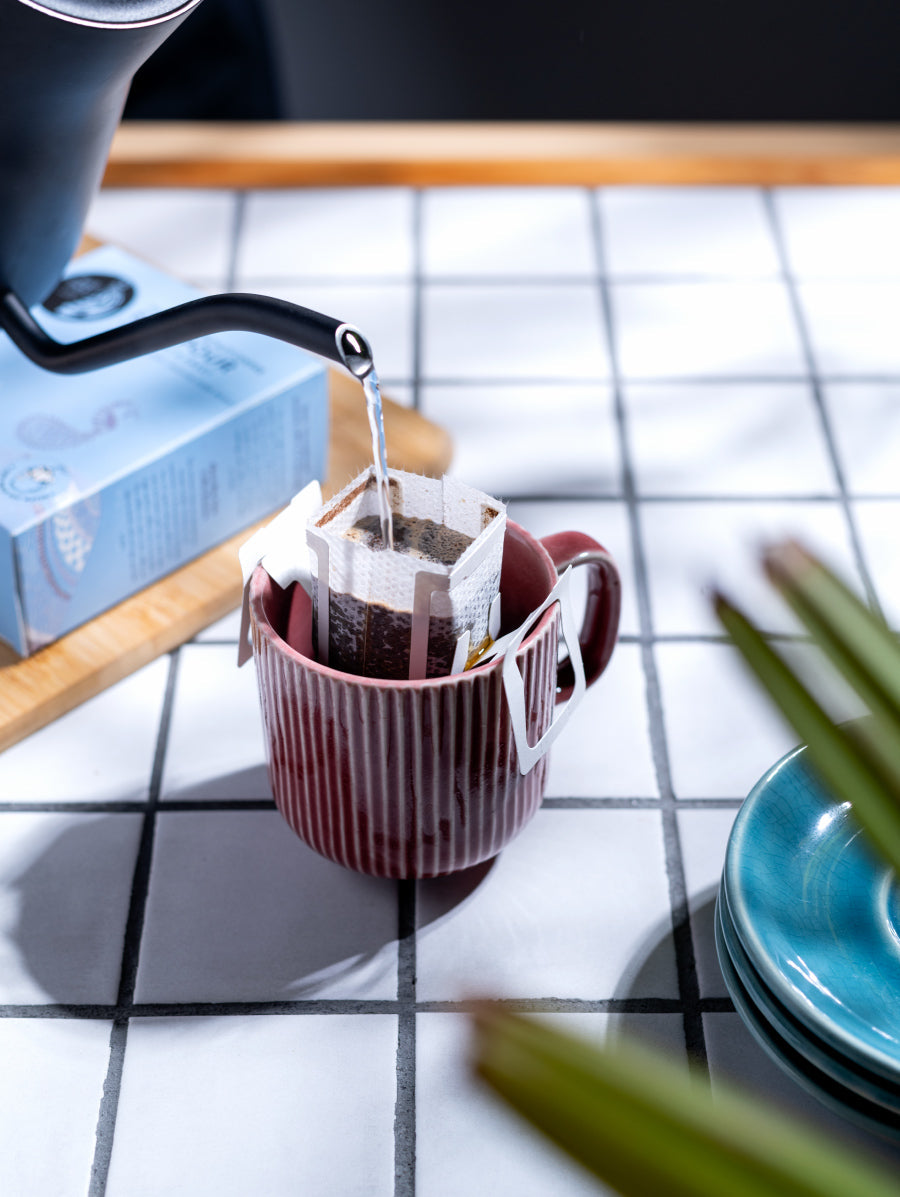 Jacaranda Blend Medium Dark Roast Easy Pour Pack of 5