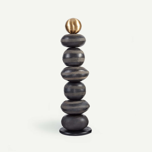THE GRAIN TOTEM 30.5(長さ) x 30.5(幅) x 115.8(高さ)
