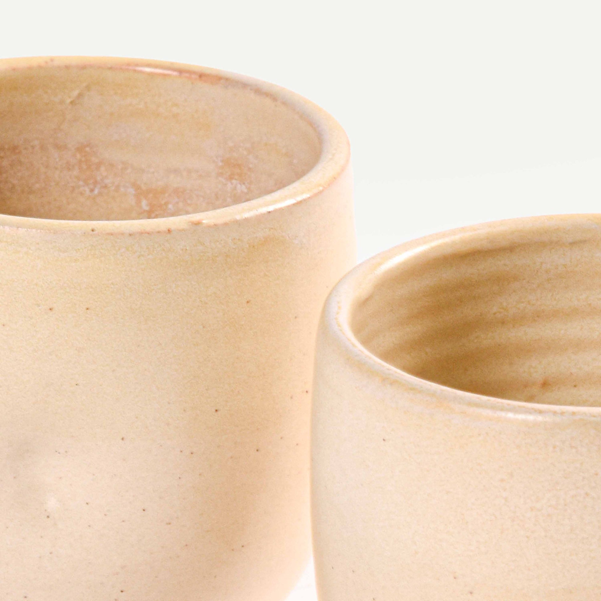 ADVAITA TUMBLERS (SET OF 2) 7.5(L) x 7.5(B) x 8.5(H); 直径: 7.5