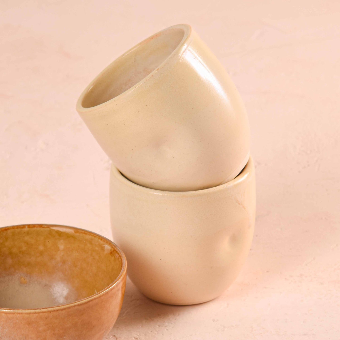ADVAITA TUMBLERS (SET OF 2) 7.5(L) x 7.5(B) x 8.5(H); 直径: 7.5