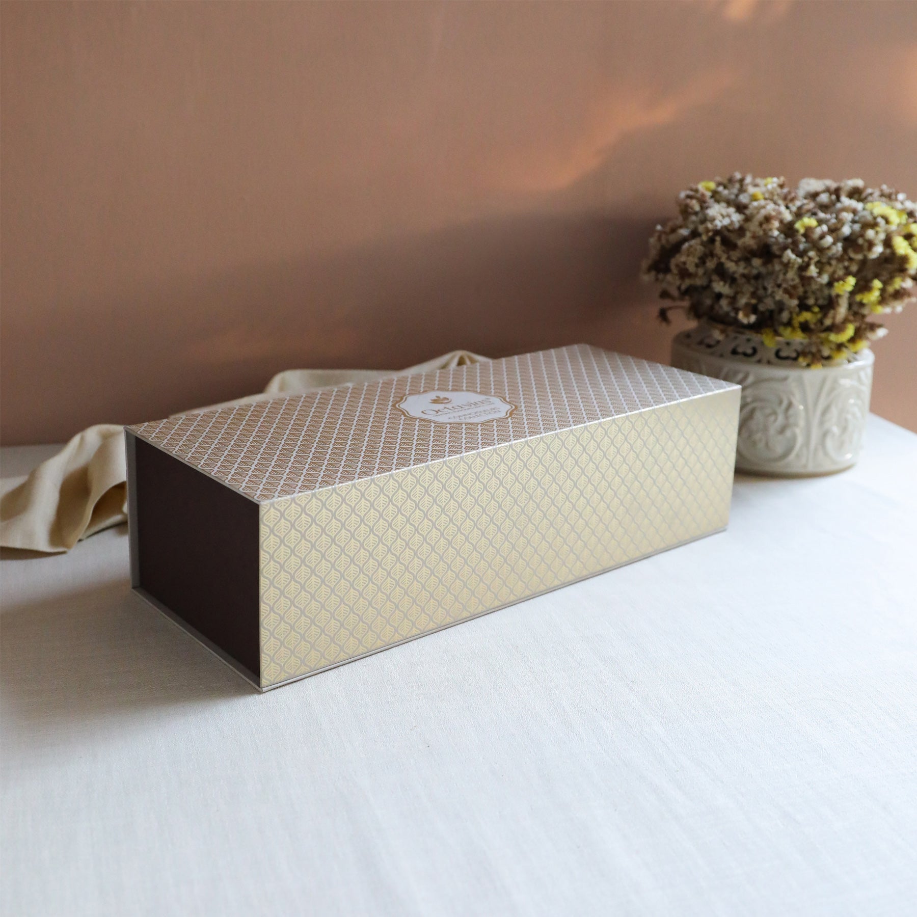 Connoiseurs Tea Collection - Darjeeling Selects -  Two Teas and a Teaware 850g