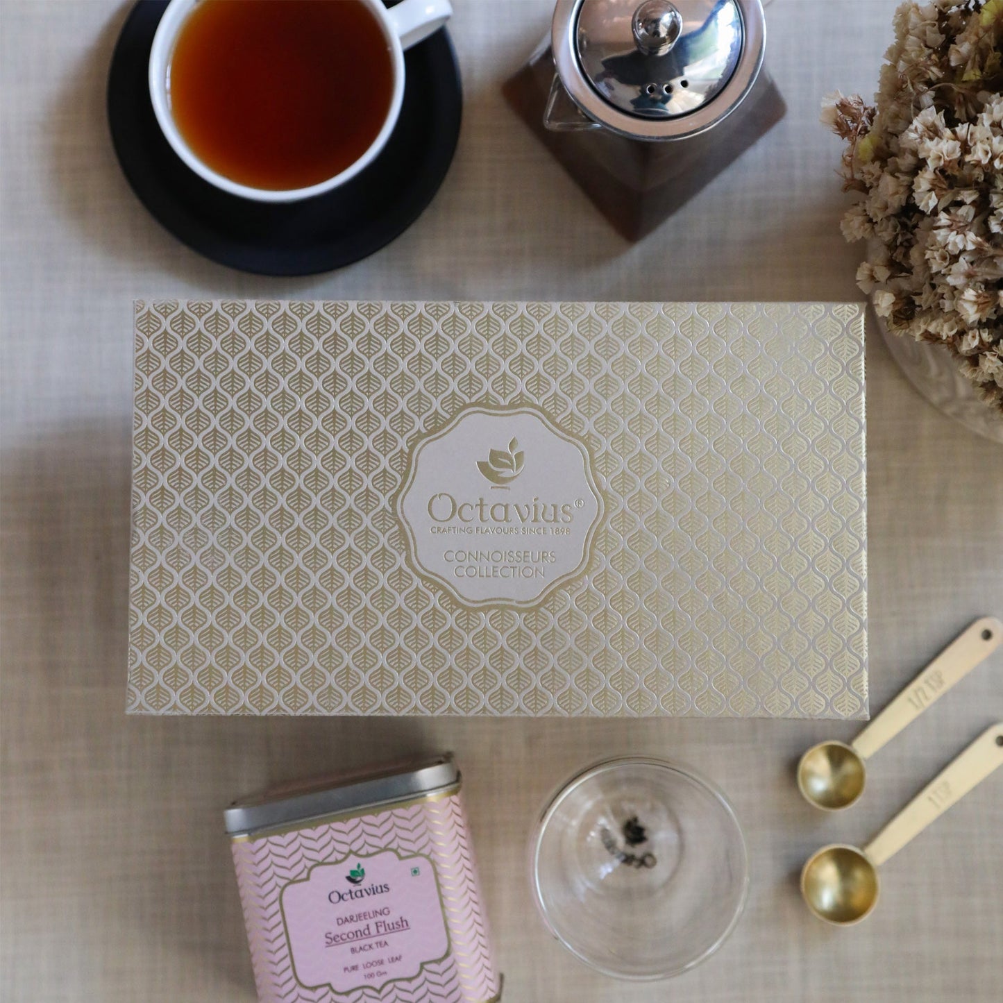 Connoisseurs Tea Collection - Darjeeling Selects - One Tea and a Teaware 870g