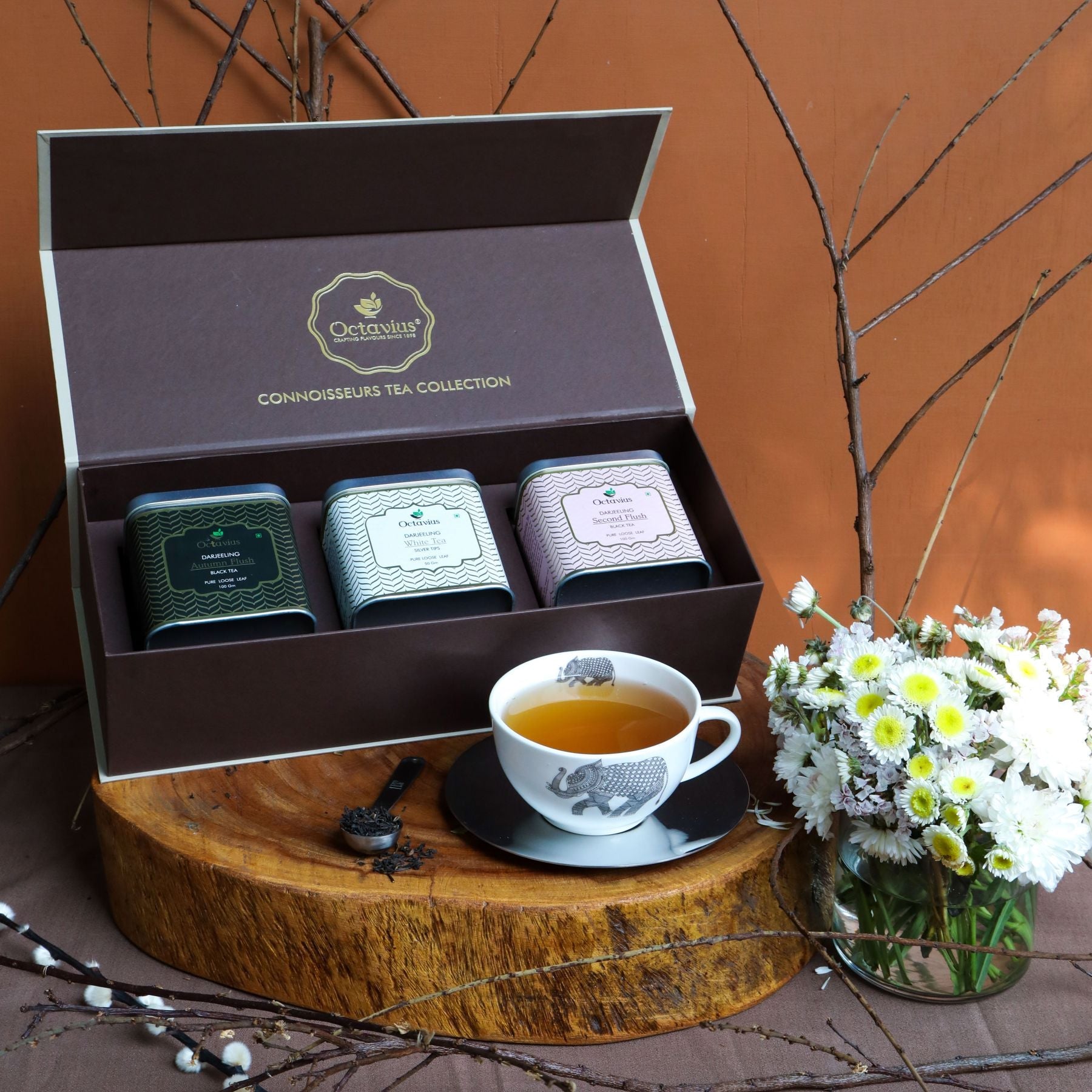 Connoisseurs Tea Collection - Darjeeling Premium - Three Teas 1070g